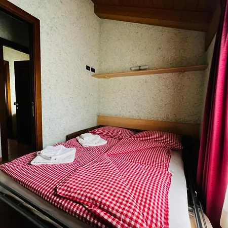 Gipeto Apartment *